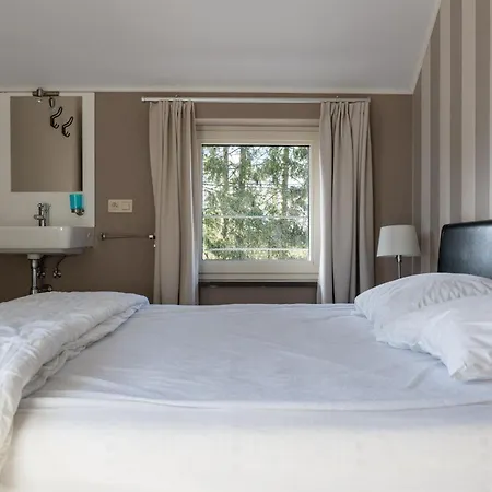 Vakantiewoning Petit Bonheur - 8 Personen - *